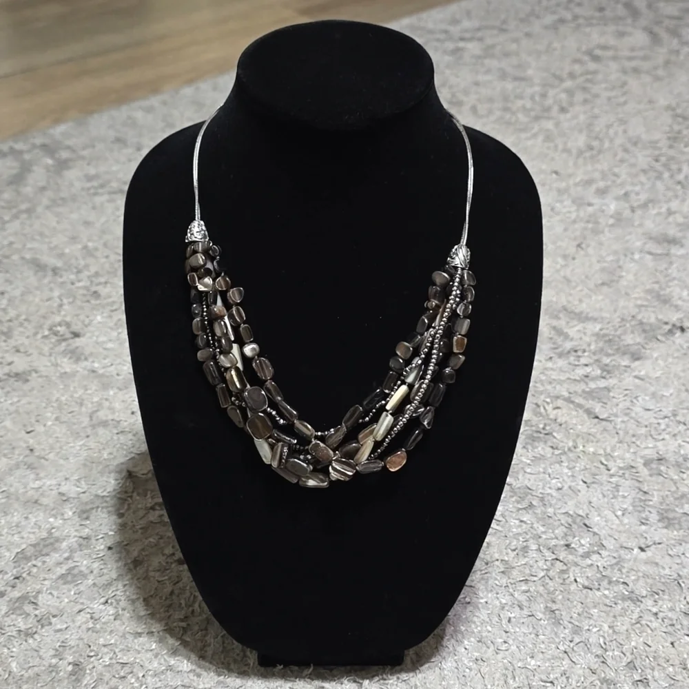 ✨️4/$20 Multi Strand Natural Shell & Glass Beads Silver Chain Necklace